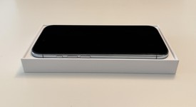 Mint
													Apple iPhone Air - Unlocked, Sky Blue, 256 GB, A3260, photo 5 of 25