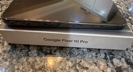Mint
													Google Pixel 10 Pro - Unlocked, Obsidian, 512 GB, G4QUR, photo 4 of 14