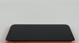 Good
													Apple iPhone Xr - Unlocked, Coral, 128 GB, A1984, photo 4 of 5