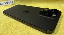 Mint
													Apple iPhone 15 Pro Max - Unlocked, Black, 256 GB, A2849, photo 5 of 20