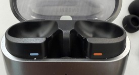 Used
													Samsung Galaxy Buds3 Pro - Silver, photo 5 of 14