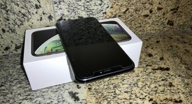 Mint
													Apple iPhone Xs - Unlocked, Gray, 256 GB, A1920, photo 5 of 12