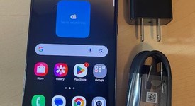 Mint
													Samsung Galaxy S22 - Verizon, Black, 128 GB, 8 GB, SM-S901U, photo 1 of 8