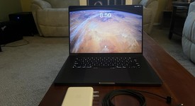 Good
													MacBook Pro Late 2023 (M3) - 16" - Apple M3 Pro 12-core, Black, 512 GB, 18 GB, 18-core GPU, photo 1 of 15
