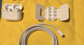 Used
													Apple AirPods Pro 3, photo 1 of 6