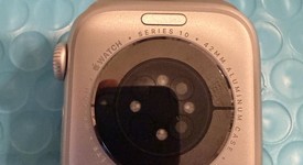 Mint
													Apple Watch Series 10 42mm - Silver, A2997 - GPS, Aluminum, photo 2 of 23