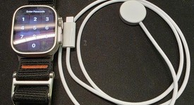 Good
													Apple Watch Ultra 49mm - Unlocked, Titanium, A2622, photo 3 of 13