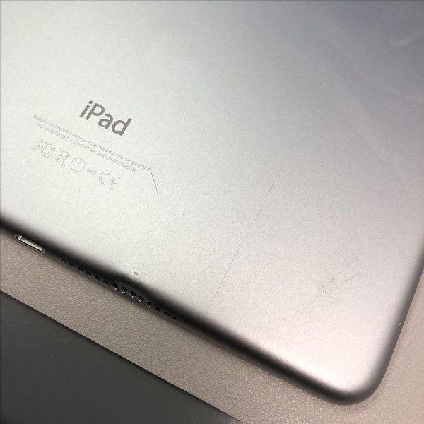 Apple iPad Air 2 - Unlocked, 64 GB, Gray