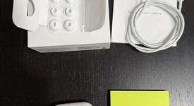 Used
													Apple AirPods Pro 2 - Lightning, photo 1 of 7