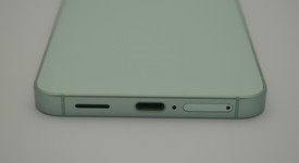 Mint
													Samsung Galaxy S25 - AT&T, Mint, 256 GB, 12 GB, SM-S931U, photo 4 of 11