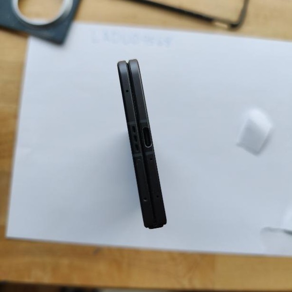 Oppo Find N5 - Unlocked Non-US, 512 GB, Cosmic Black, 16 GB