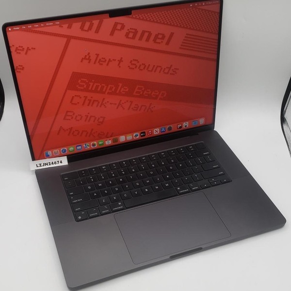 MacBook Pro Late 2023 (M3) - 16 inch - 1 TB, Black, 36 GB, Apple M3 Max 14-core, 30-core GPU