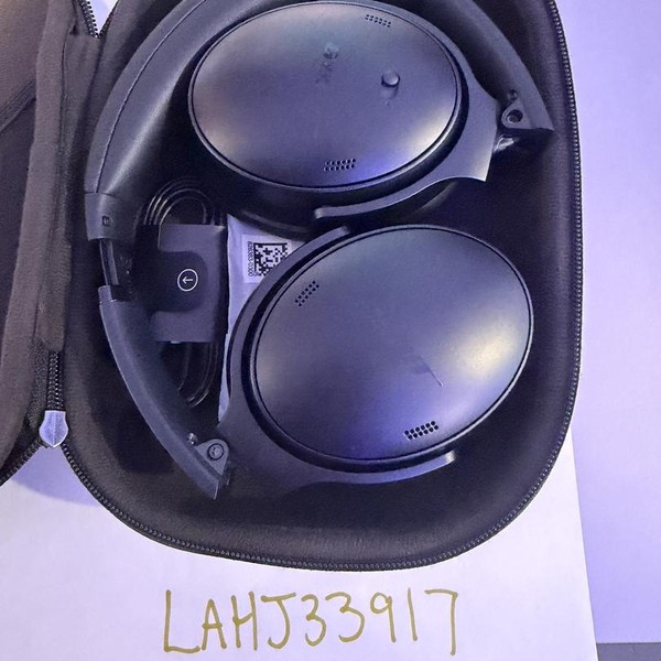 Bose QuietComfort Headphones - Black