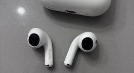 Used
													Apple AirPods Pro 2 - Lightning, photo 6 of 6
