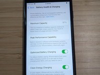 Apple iPhone SE 3rd Gen 2022