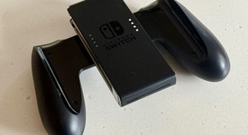 Good
													Nintendo Switch - Red & Blue, 32 GB, photo 5 of 15