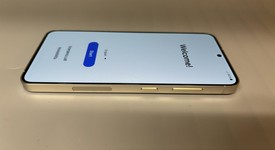 Good
													Samsung Galaxy S24 - Verizon, Yellow, 256 GB, 8 GB, SM-S921U, photo 3 of 8