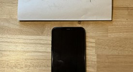 Fair
													Apple iPhone 11 Pro Max - Unlocked, Green, 256 GB, A2161, photo 2 of 12