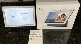 Mint
													Google Nest Hub Max - Charcoal, photo 3 of 4