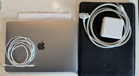 Good
													MacBook Air 2020 - 13" - Apple M1, Silver, 1 TB, 16 GB, photo 1 of 9