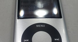 Fair
													Apple iPod Nano 5th Gen - Silver, 8 GB, photo 2 of 9