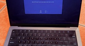 Good
													MacBook Pro 2021 - 14" - Apple M1 Pro 10-core, Silver, 1 TB, 32 GB, photo 3 of 7