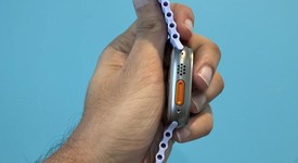 Good
													Apple Watch Ultra 49mm - Unlocked, Titanium, A2622, photo 3 of 6