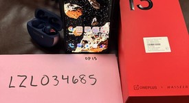 Mint
													OnePlus 13 - Unlocked, Midnight Ocean, 512 GB, 16 GB, photo 1 of 9