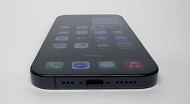 Mint
													Apple iPhone 16 Pro - Unlocked, Black, 128 GB, A3083, photo 4 of 11