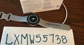 Good
													Google Pixel Watch - Verizon, Silver, LTE, photo 1 of 3