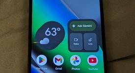 Mint
													Google Pixel 10 - Unlocked, Obsidian, 128 GB, GLBW0, photo 4 of 8