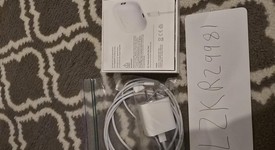 Used
													Apple AirPods Pro - MagSafe Case, photo 5 of 5