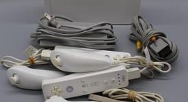 Good
													Nintendo Wii - White, photo 2 of 9