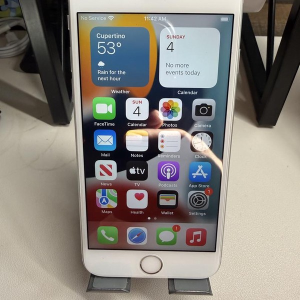 Apple iPhone 6S - Unlocked, Silver, 32 GB, A1688