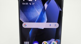 Mint
													OnePlus 13 - Unlocked, Black Eclipse, 256 GB, 12 GB, photo 1 of 7