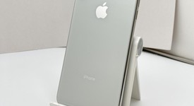 Fair
													Apple iPhone Xs Max - Unlocked, Silver, 64 GB, A1921, photo 3 of 7