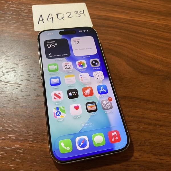 Apple iPhone 15 Pro - Unlocked, 256 GB, White, A2848