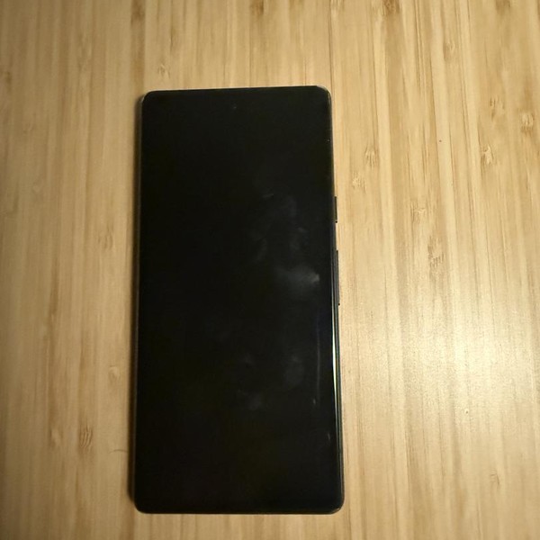 Google Pixel 7a - AT&T, 128 GB, Charcoal, 8 GB, GWKK3