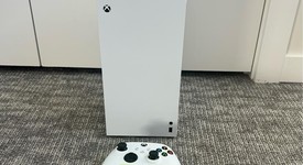 Mint
													Xbox Series X (2020) - Robot White, 1 TB, All-Digital, photo 1 of 8