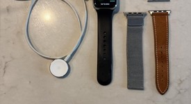 Good
													Apple Watch Series 6 44mm - Unlocked, Silver, A2294 - Cellular, Stainless Steel, photo 3 of 3