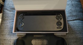 Mint
													Retroid Pocket 5 - Black, 128 GB, 8 GB, photo 2 of 8