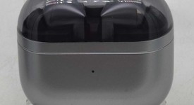 Used
													Samsung Galaxy Buds3 Pro - Silver, photo 3 of 5