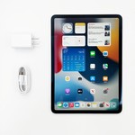 Mint Apple iPad Pro 11 inch 2018 - Unlocked, 64 GB, Silver, A2013