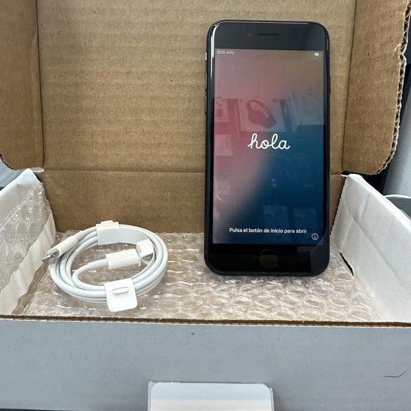 Apple iPhone SE 3rd Gen 2022 - Unlocked, 64 GB, Midnight, A2595