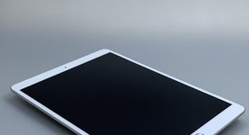 Good
													Apple iPad Air 3rd Gen - Unlocked, Silver, 64 GB, photo 2 of 7