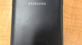 Good
													Samsung Galaxy J7 Neo - Unlocked Non-US, Black, 16 GB, 2 GB, SM-J701M/DS, photo 2 of 4