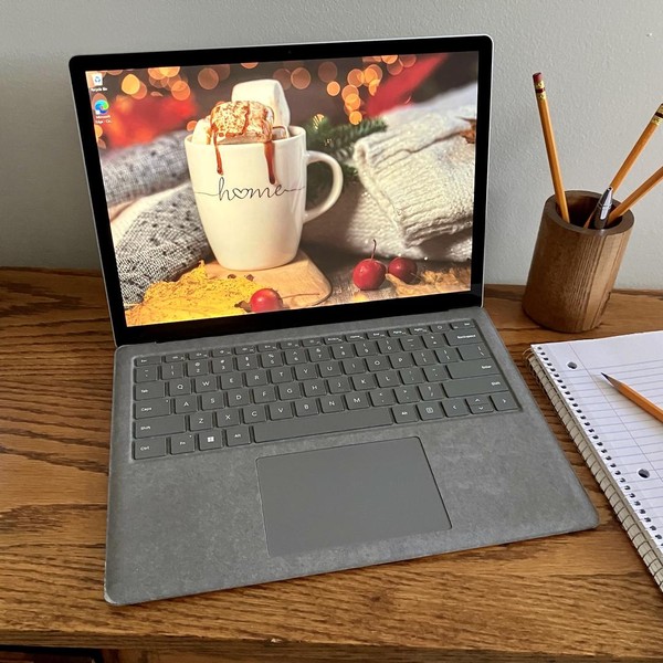 Microsoft Surface Laptop 3 - 256 GB, Platinum, 16 GB, Intel Core i7, 13.5 inch