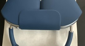 Used
													Apple AirPods Max - Sky Blue, photo 3 of 3