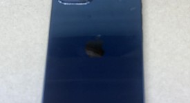 Good
													Apple iPhone 13 - Boost, Midnight, 128 GB, A2482, photo 4 of 5