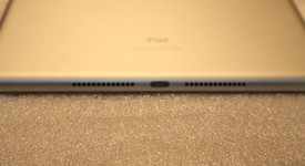 Good
													Apple iPad 9th Gen - Wi-Fi, Silver, 64 GB, A2602, photo 5 of 9